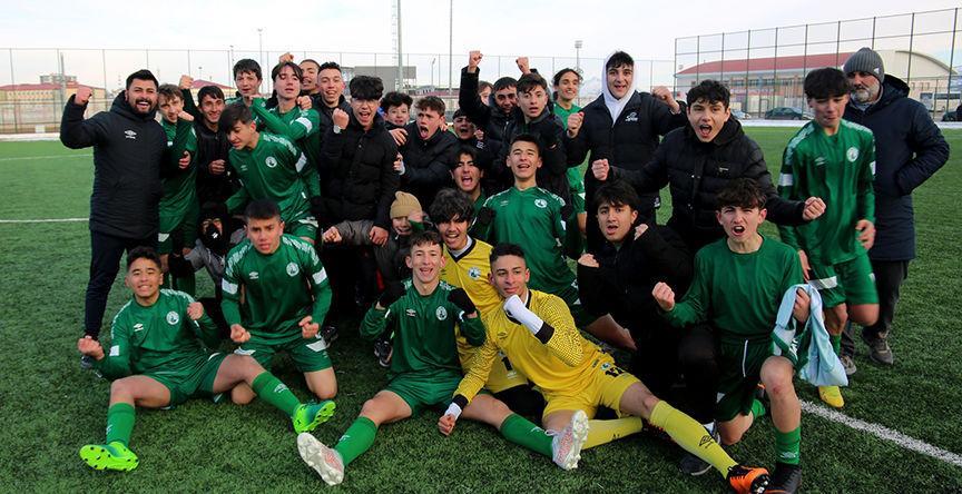 Sivas Belediyespor  U16 Takımı  Sivas Şampiyonu Oldu