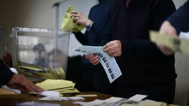 YSK oy kullanacak seçmen sayısını açıkladı.