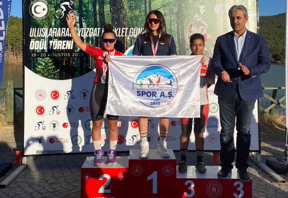 Yozgat'ta MTB Cup Bisiklet Yarışlarında Sporcularımızdan Büyük Başarı
