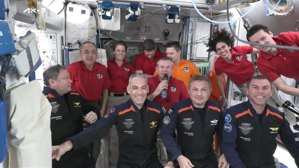 “İlk Uzay Seyahati Avrupa Birliği Sürecini Hızlandırabilir”