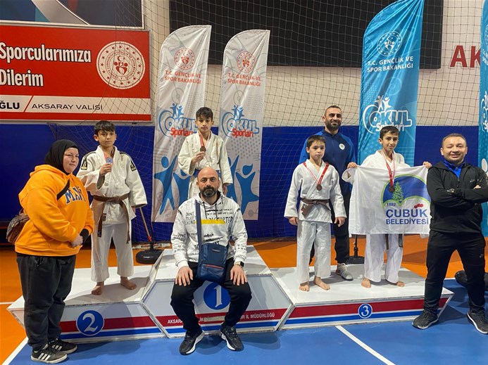 Judokalarımız, İç Anadolu Bölgesi Süper Minikler Judo Şampiyonası'nda 7 Madalya Kazandı