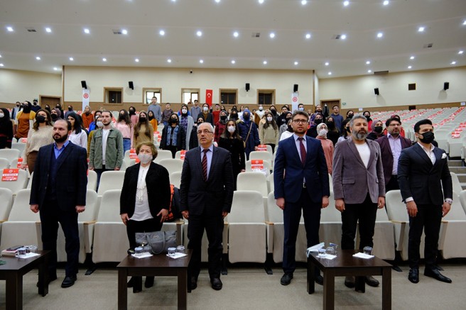 “İstiklal Marşı ve Mehmet Akif Ersoy” İsimli Konferans Düzenlendi