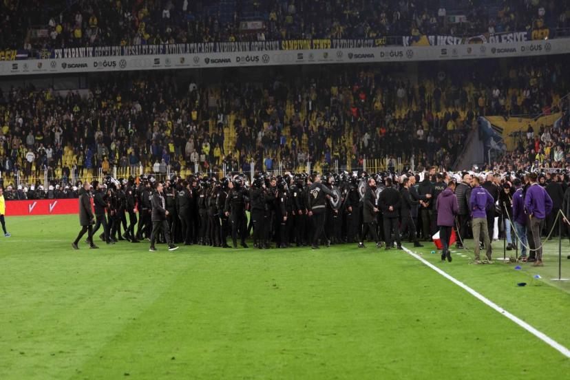 İstanbul Emniyeti Derbi Sonrası Harekete Geçti: 43 Kişiye İşlem Başlatıldı