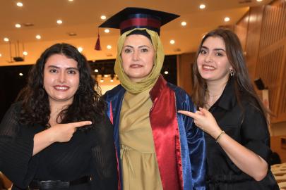 Kanseri Yendi, Üniversiteyi Birincilikle Bitirdi