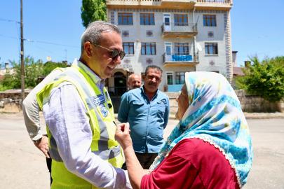 Sivas Belediyesi’nden Yaz Mesaisi: Asfalt, Temizlik ve Altyapı Seferberliği
