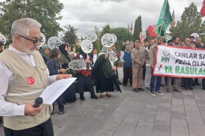 İHH'DAN LEMAN DERGİSİNE TEPKİ: “BU SALDIRIYI UNUTMAYACAĞIZ!”