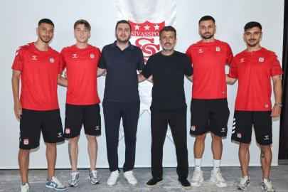 Sivasspor 4 Oyuncu İle Anlaşma Sağladı