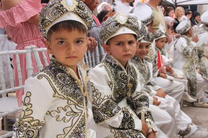 Sivas'ta 'hayır şartı' gereği sünnet şöleni