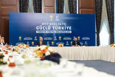 AK Parti, 81 ilde  sahaya iniyor