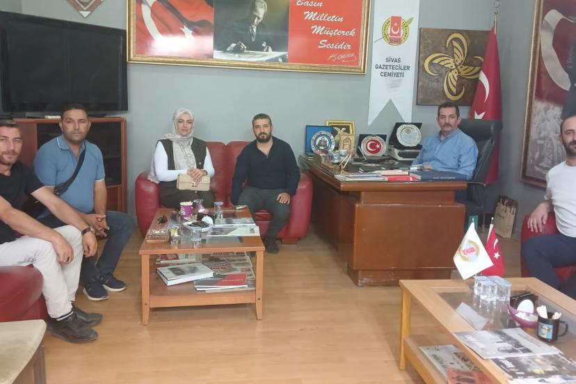 ÖZ BÜRO İŞ SENDİKASI’NDAN SİVAS GAZETECİLER CEMİYETİ’NE ZİYARET
