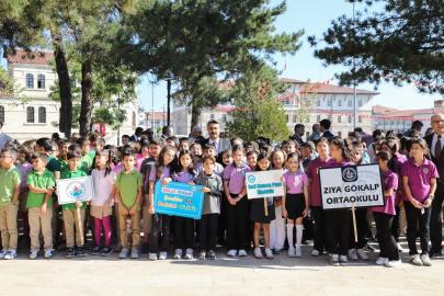 2025-2026 Eğitim-Öğretim Yılı İlköğretim Haftası Çelenk Sunma Töreni Düzenlendi