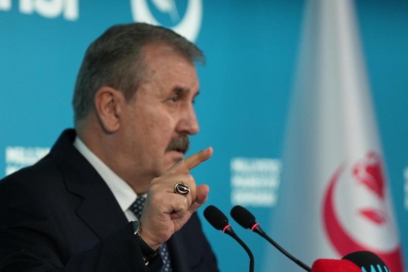 Mustafa Destici’den “Kızılcık Şerbeti” Dizisine Sert Tepki