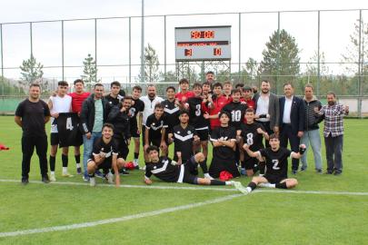 Sivas Gücü Belediyespor, Yomraspor’u 3-0 Yenerek 4’te 4 Yaptı