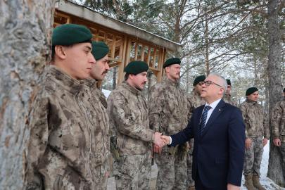 PÖH Timleri Suriye'ye Dualarla Uğurlandı