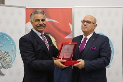 Sivas Şehir Kültürünü Yayma ve Yaşatma Derneği Üyeleri Kahvaltıda Buluştu