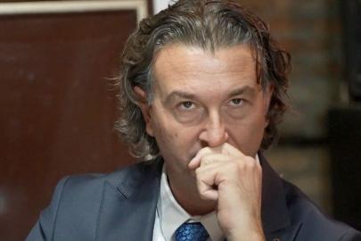 Öğretmenlerin itibarı toplumun vicdanıdır